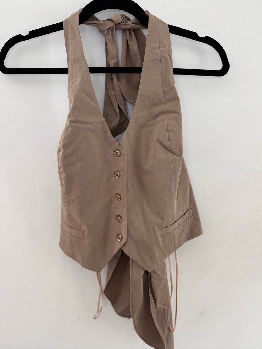 Good American Putty Halter Tie-Back Vest Top – Size M